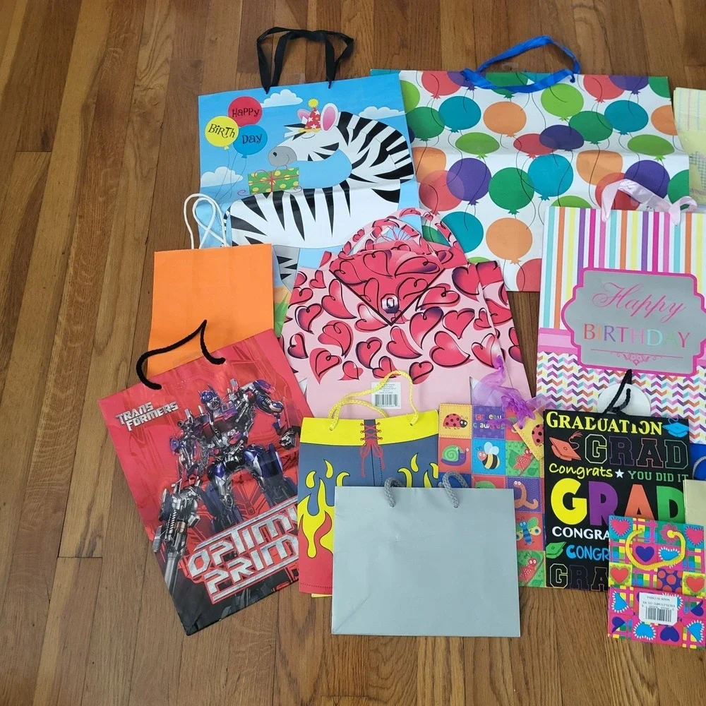 Lot‎ Of Assorted Gift Bags Birthday Baby All Occasions